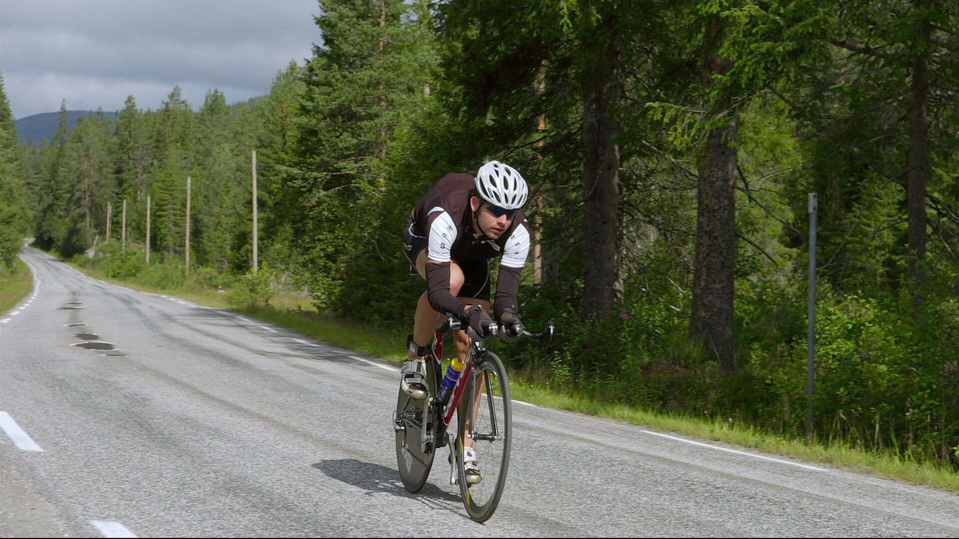 自由式滑雪世界杯中国站落幕，新星闪耀老将稳健